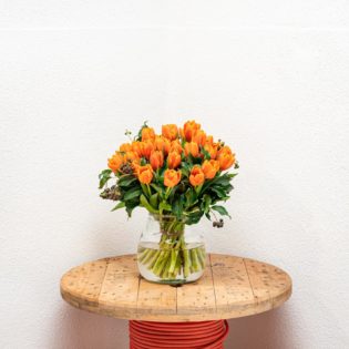 oranje tulpen vooraanzicht bloemen bezorgen